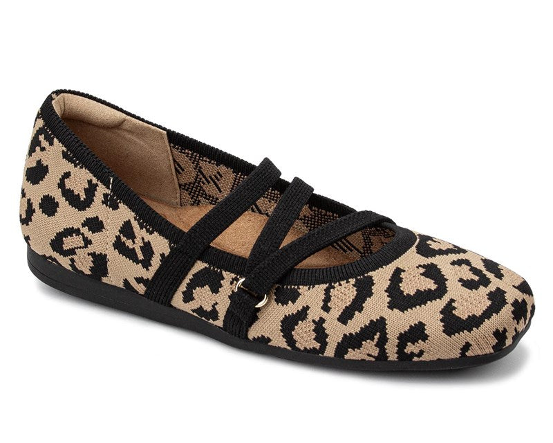 Ros Hommerson Nicolette Flat
