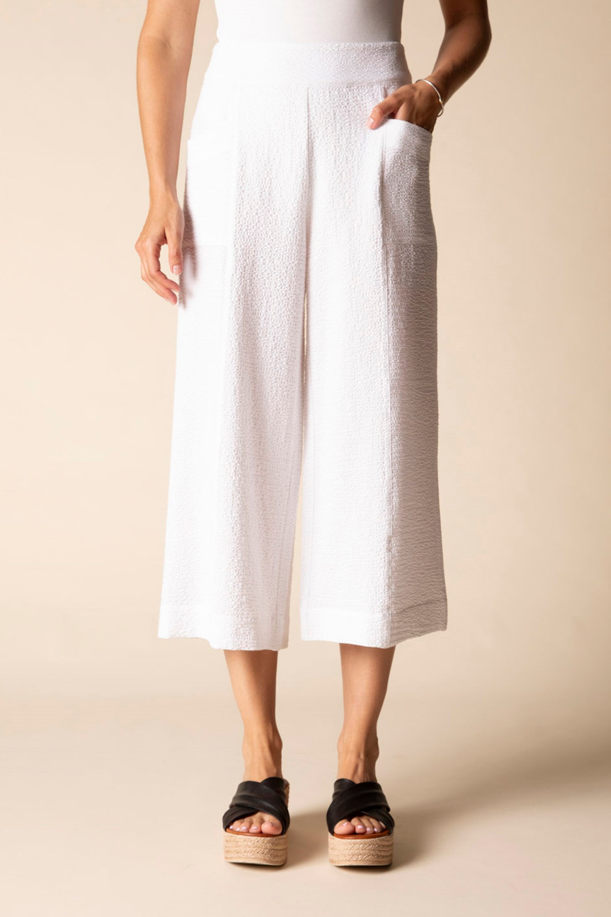 Habitat 21362 Crinkle Crepe Aria Capri