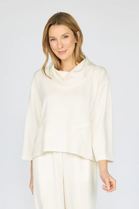 Olivia by Habitat 330140 Feather Lux Knit Crossroads Cowl