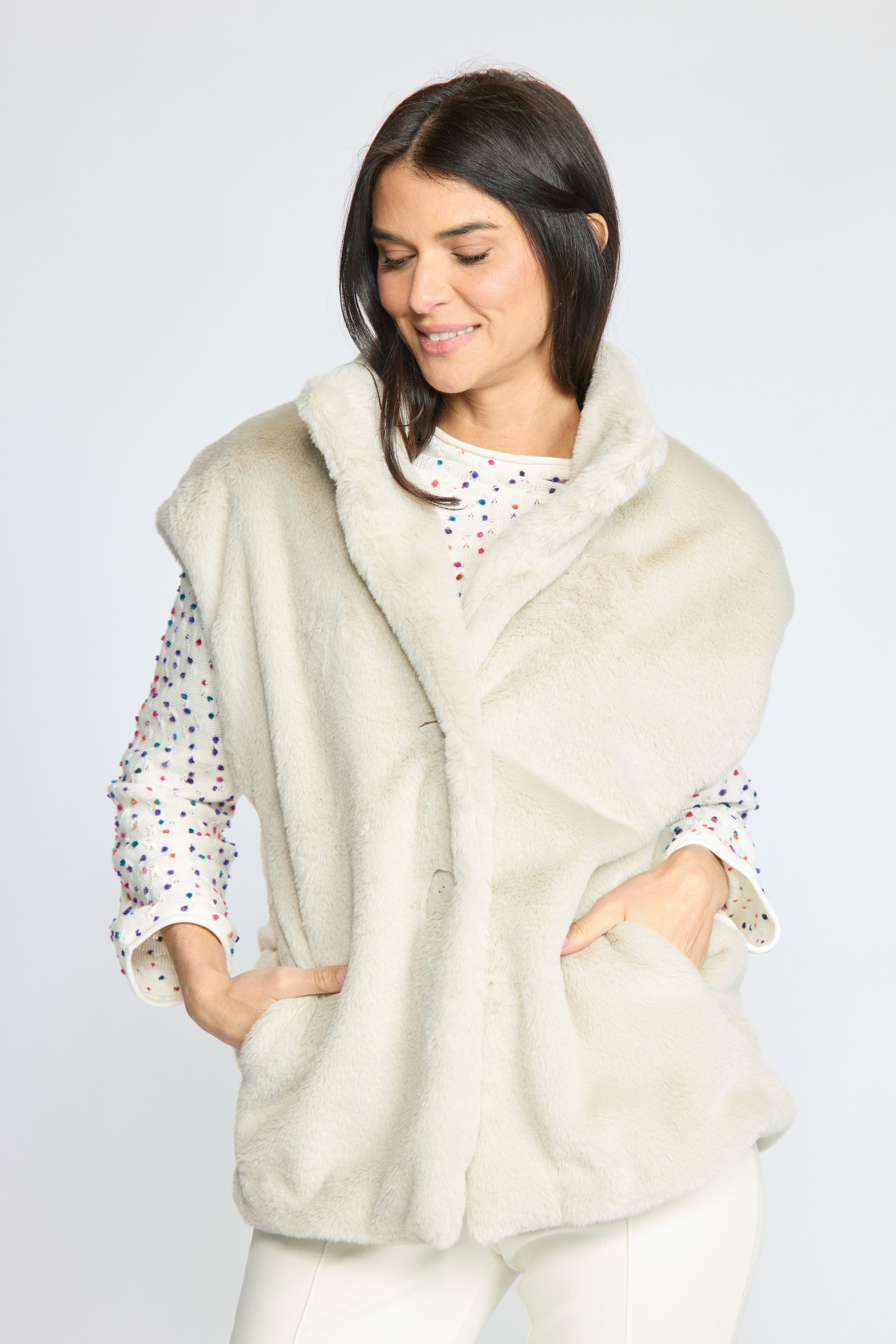Olivia by Habitat 440413 Faux Fur Stellar Vest