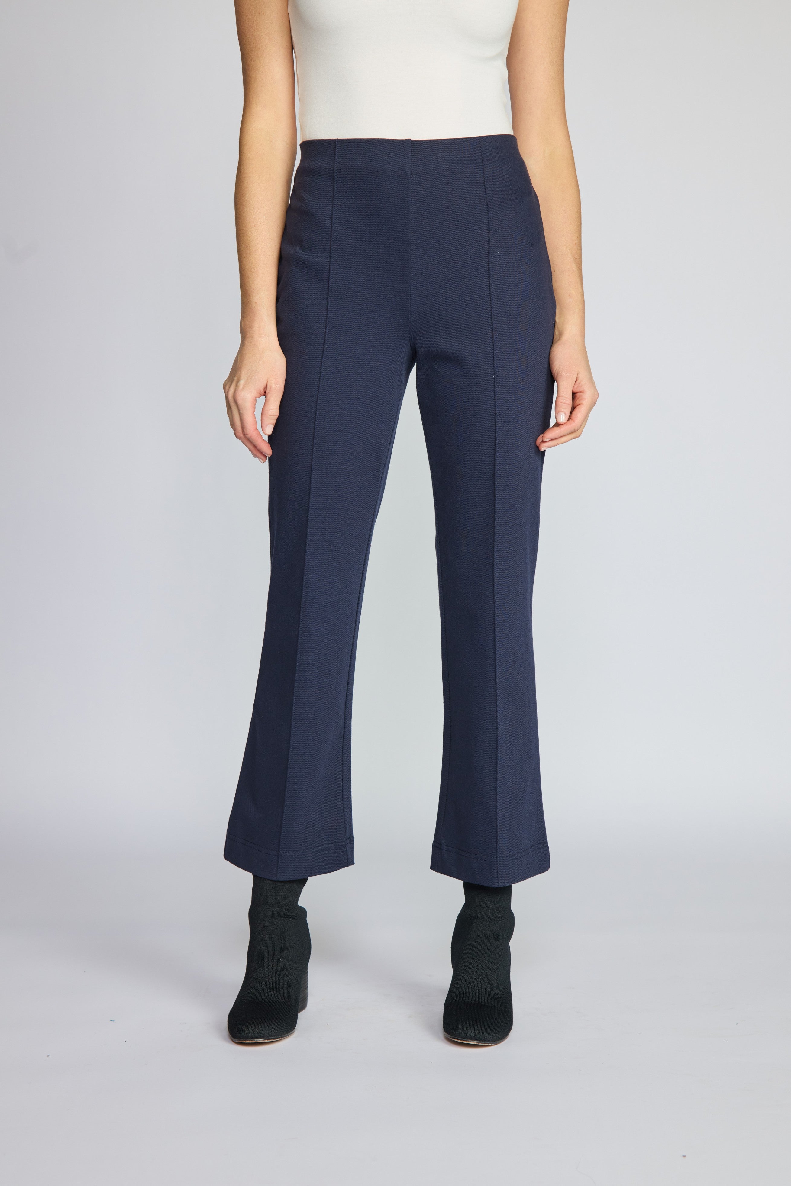 Olivia by Habitat 450280 Knit Denim Kick Flare