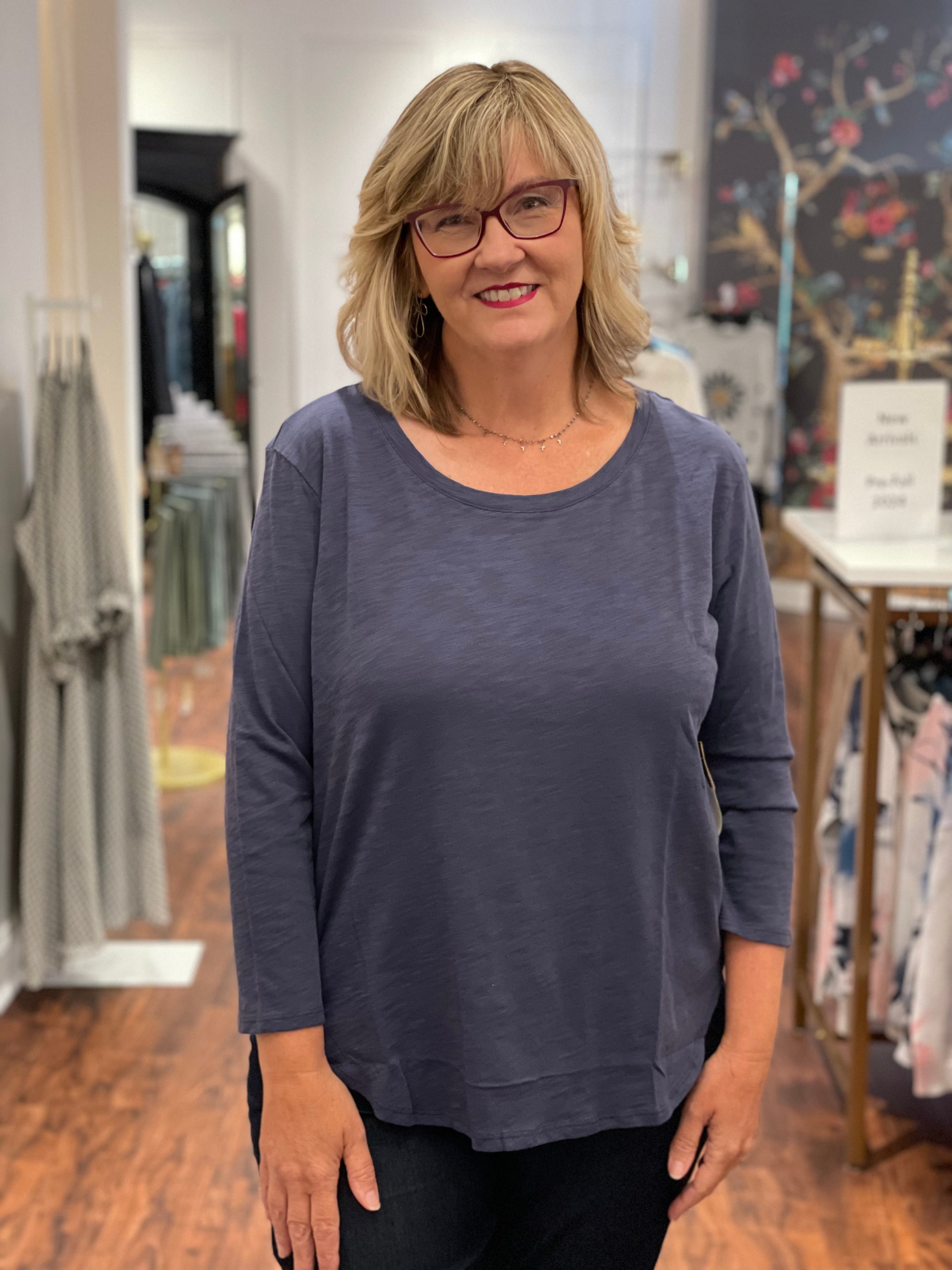 Escape by Habitat 10004 Hi-Low Tee