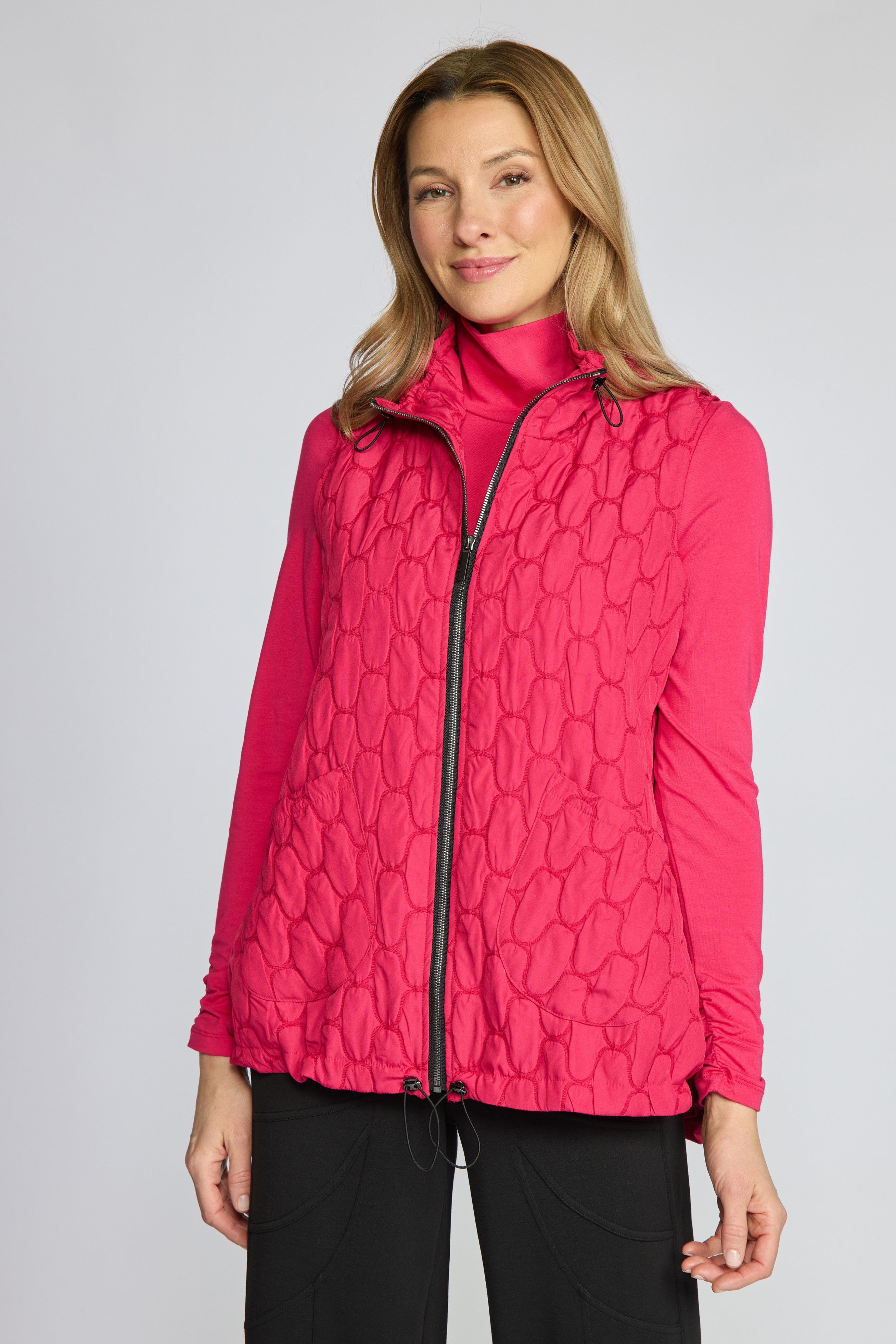 Olivia by Habitat 990637 Nexus Quilt Capsule Vest