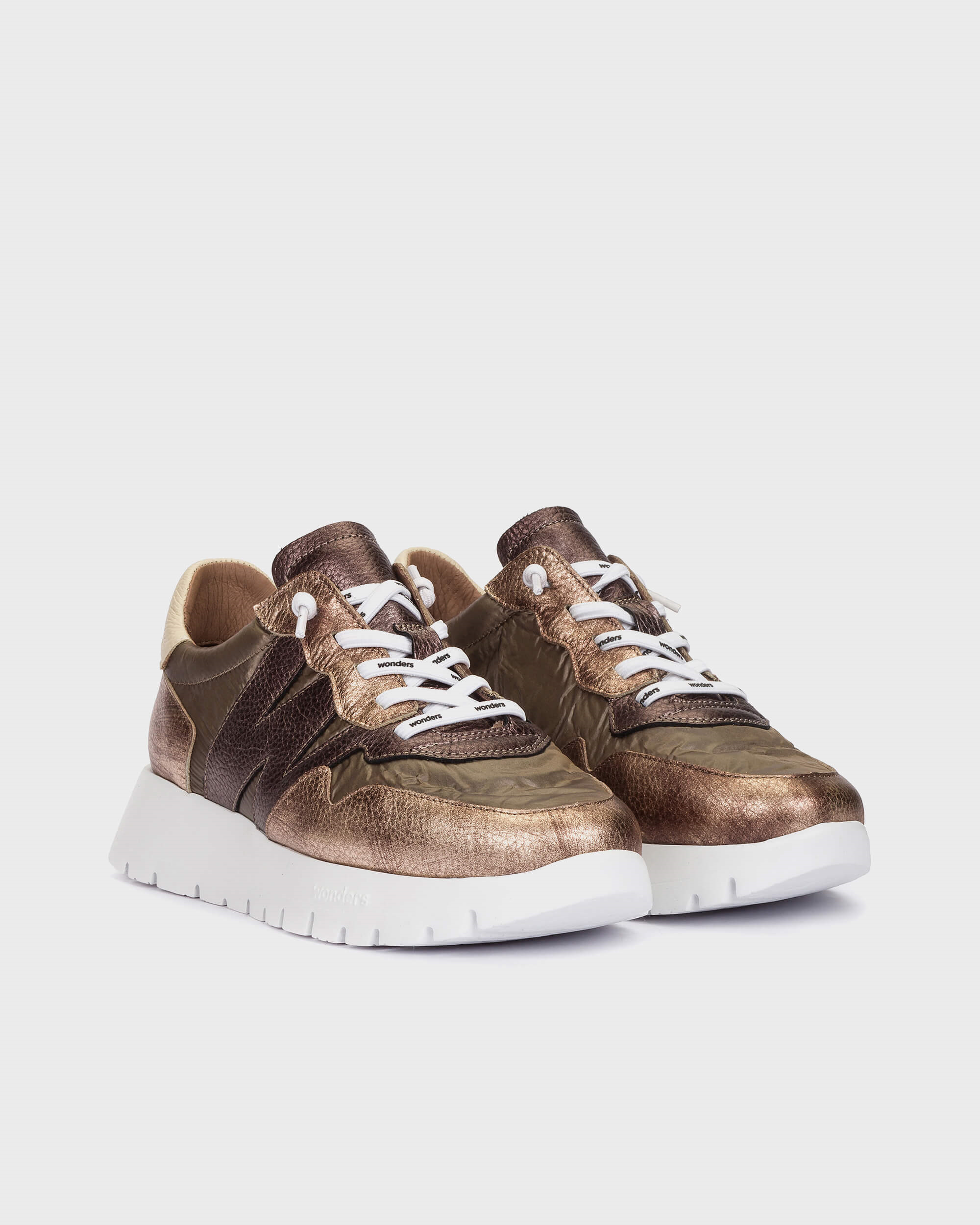 Wonders A-2491 Bronze Metallic Trainer