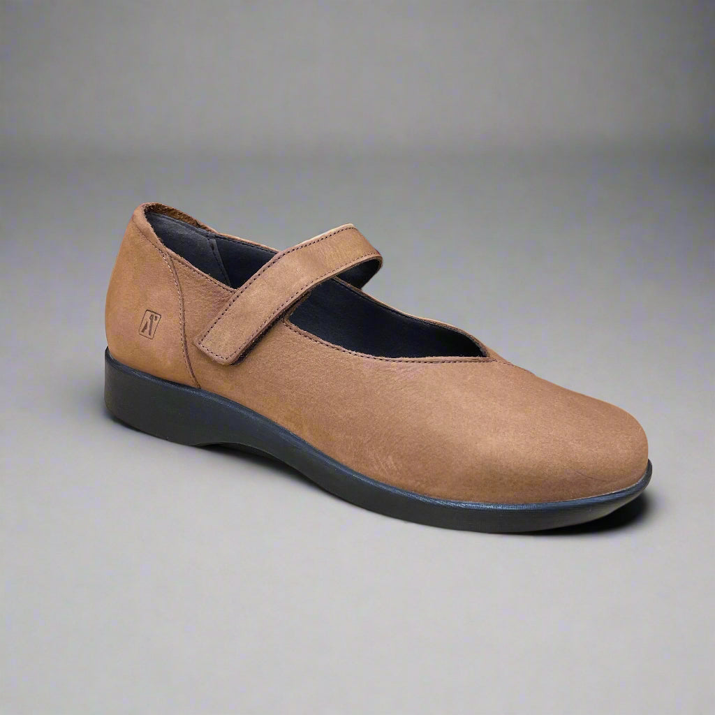 FINAL SALE Arcopedico 6004 Pico Mary Jane – Cute & Comfy