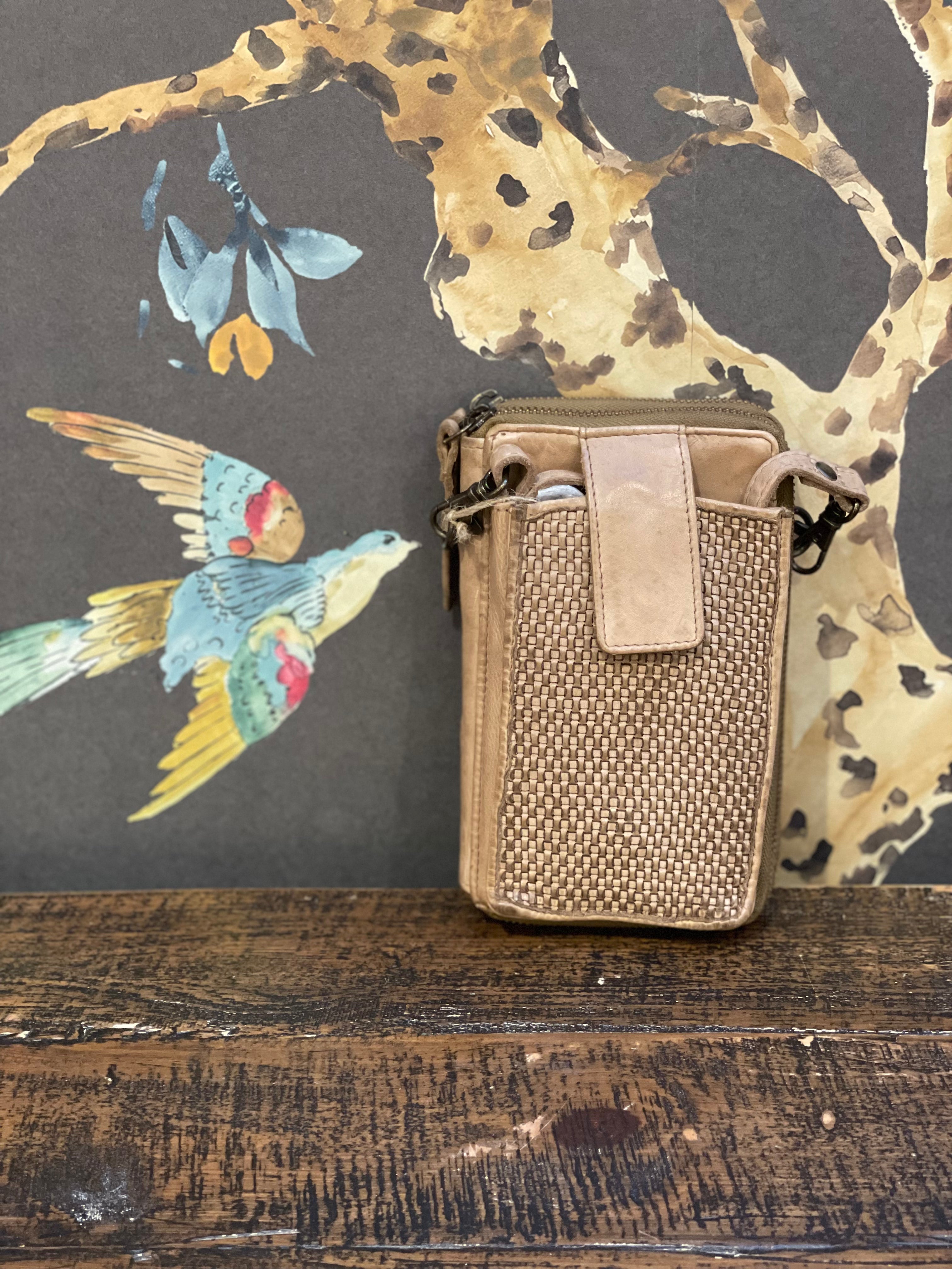 Milo Expressions Ella 500 Crossbody Phone Bag