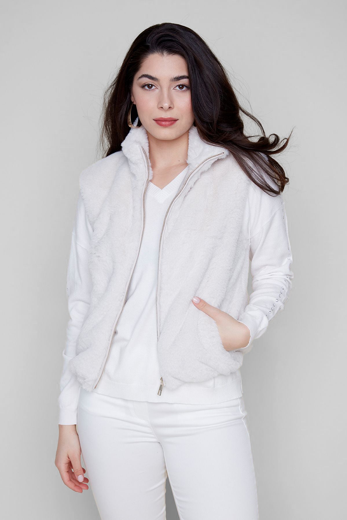 Renuar R3879 Short Faux Fur Vest