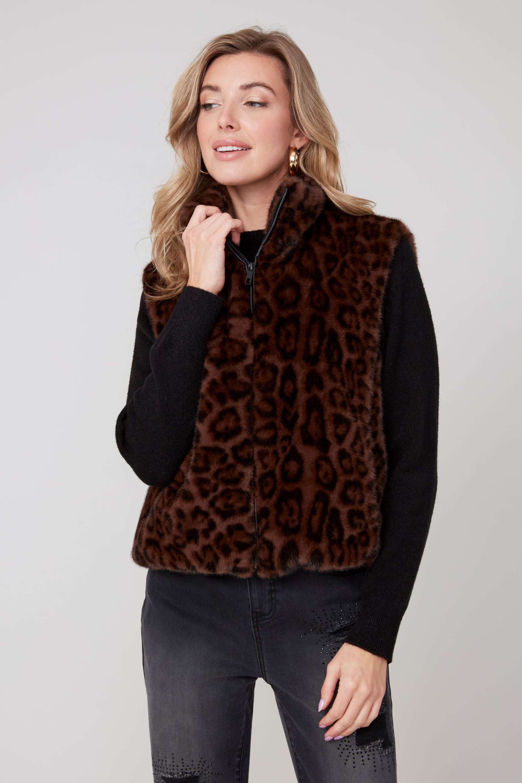 Renuar R3879 Short Faux Fur Vest