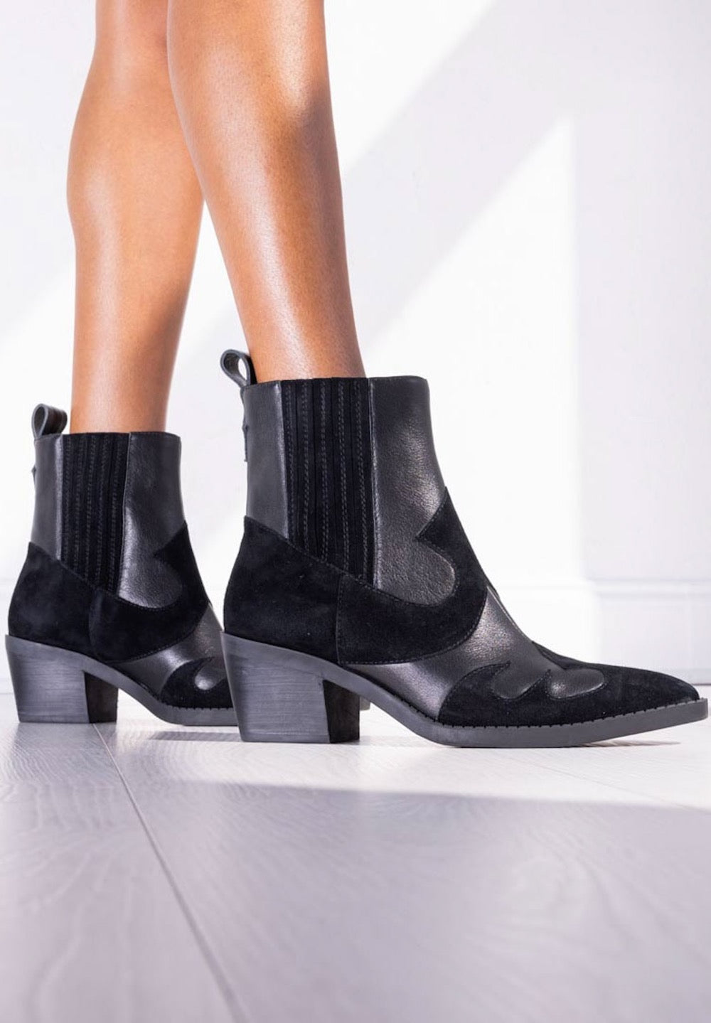 L' Amour Dies Pieds Veona Cowboy Boot