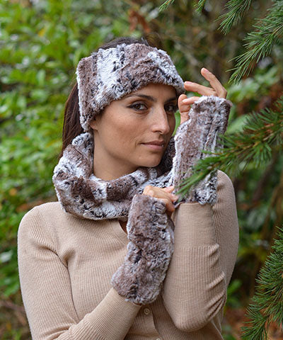 Pandemonium Faux Fur Neck Warmer