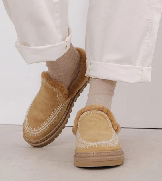 Laidback London Jun 4.2 Natural Biscotti Slipper – Cute & Comfy