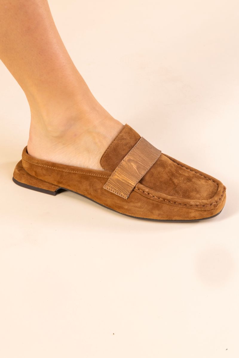 L Amour Des Pieds Tynessa Mule