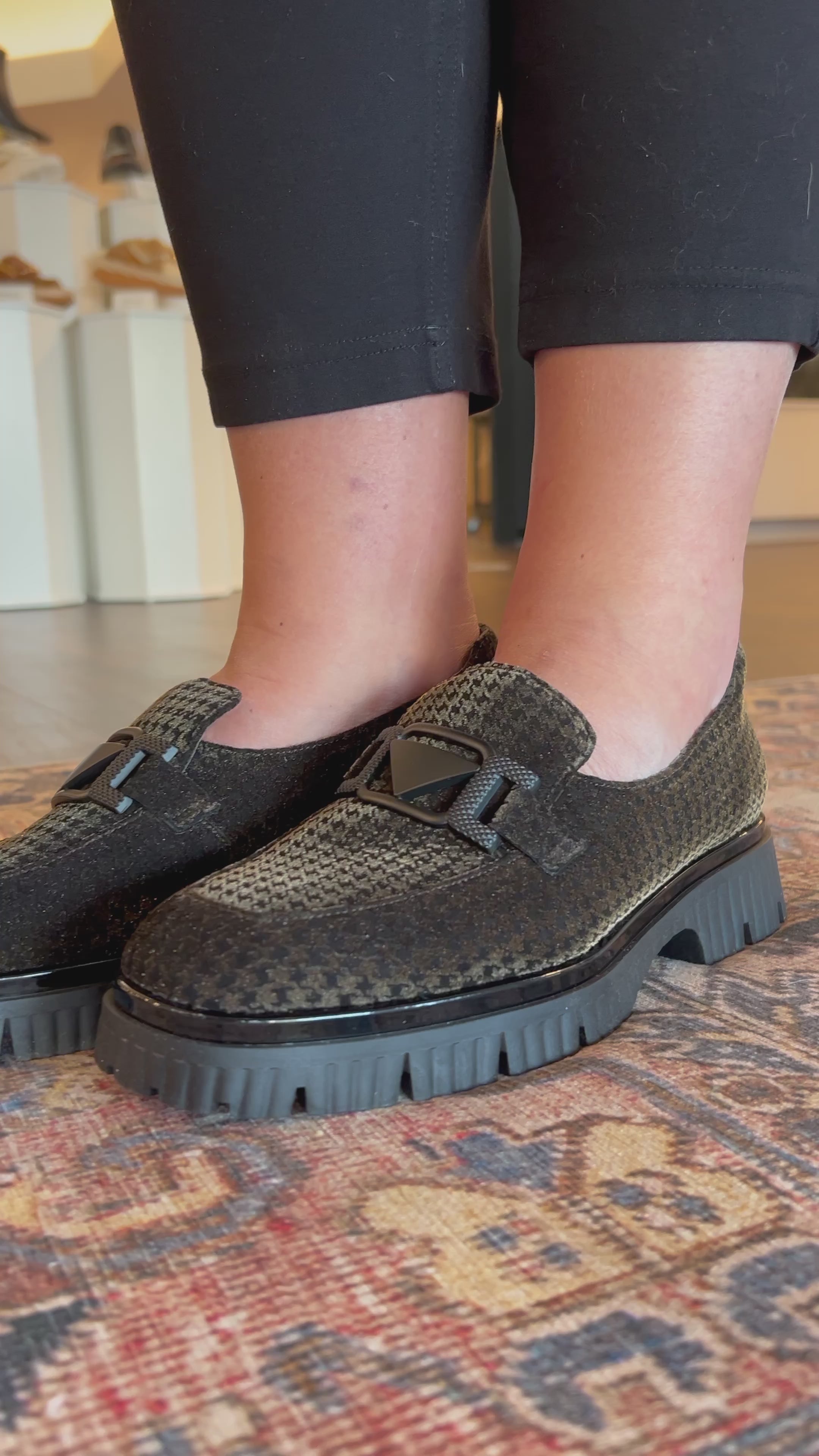 Softwaves 9.02.03 Varena Loafer – Cute & Comfy